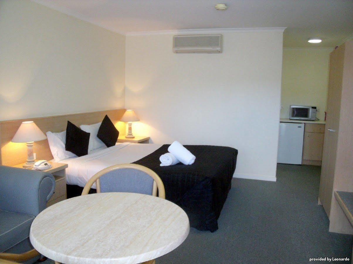 Sandown Heritage Motel Noble Park Екстериор снимка