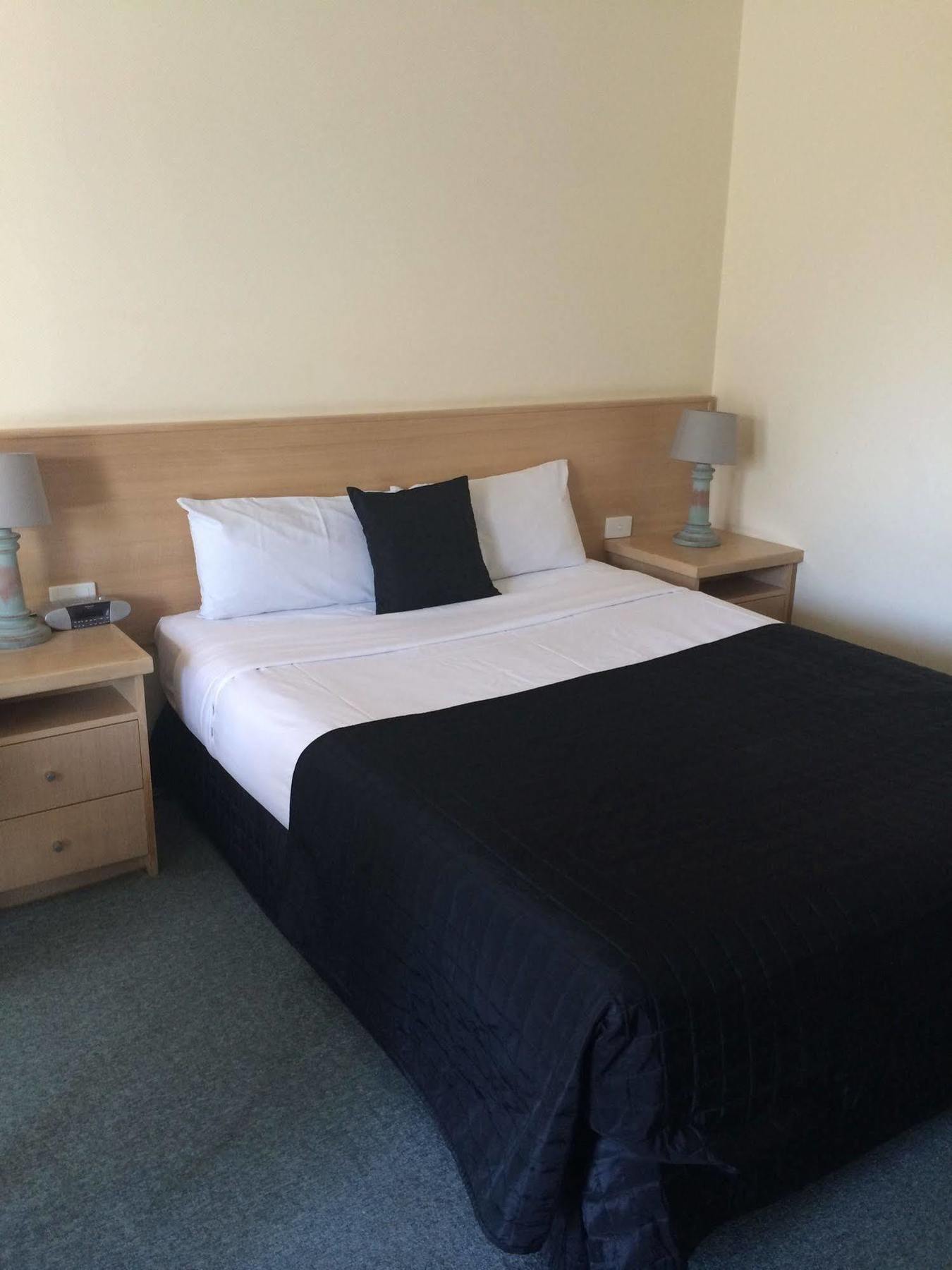 Sandown Heritage Motel Noble Park Екстериор снимка